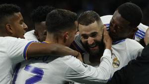 Resumen, goles y highlights del Real Madrid 3 - 2 Chelsea de la vuelta de los cuartos de final de la Champions League