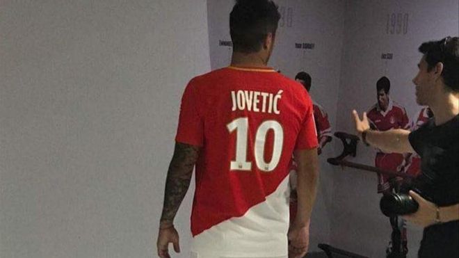Jovetic ya luce el dorsal diez del Mónaco Jovetic ya luce el dorsal diez del Mónaco