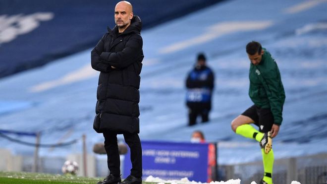 Pep Guardiola, durante el duelo en el Eithad Stadium Pep Guardiola, durante el duelo en el Eithad Stadium