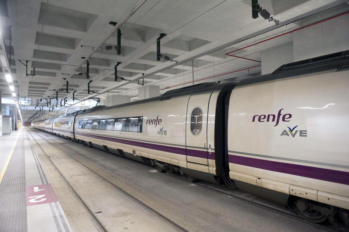 Imagen de recurso de un tren de Renfe. Imagen de recurso de un tren de Renfe.