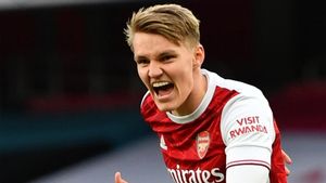Odegaard celebra un gol con el Arsenal Odegaard celebra un gol con el Arsenal