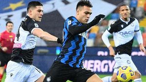 Lautaro Martínez contra el Udinese Lautaro Martínez contra el Udinese