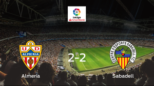 El Almería y el Sabadell empatan 2-2 y se reparten los puntos El Almería y el Sabadell empatan 2-2 y se reparten los puntos