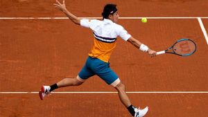 Nishikori, con paso firme en Barcelona Nishikori, con paso firme en Barcelona