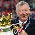 Sir Alex Ferguson, con el título de la Premier League | Twitter @premierleague
