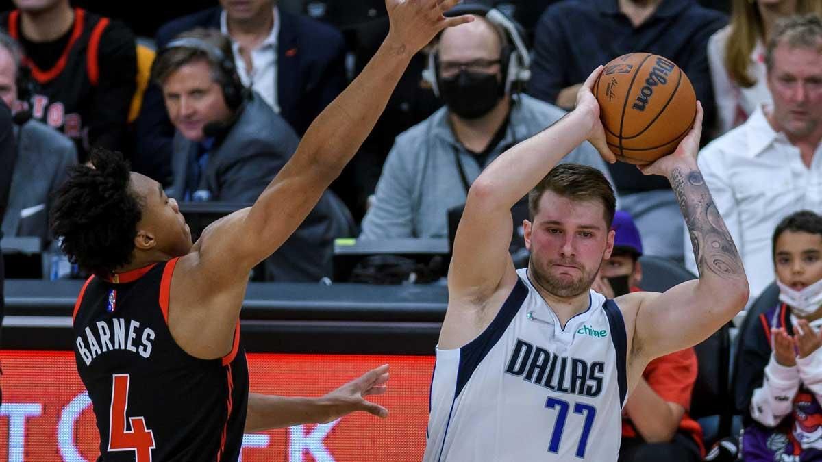 Toronto no pudo frenar a Luka Doncic. Toronto no pudo frenar a Luka Doncic.