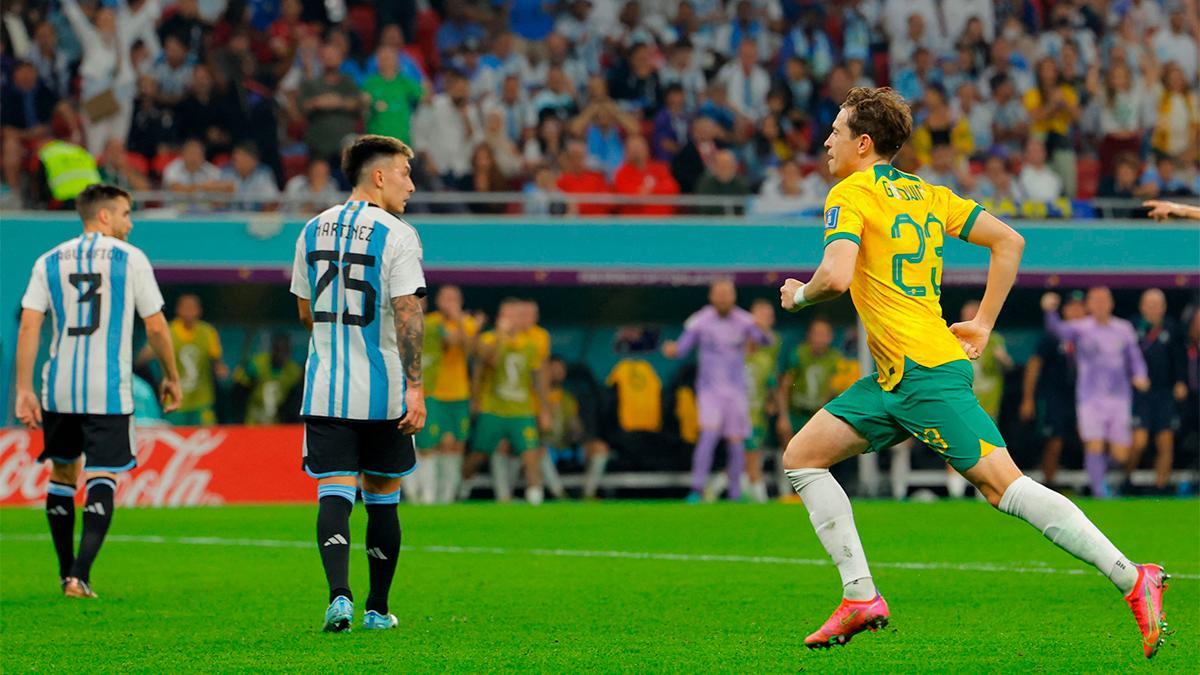Argentina - Australia | El gol en propia de Enzo Fernández