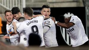 Los jugadores del Valencia, celebrando un gol Los jugadores del Valencia, celebrando un gol