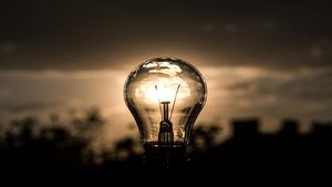 Cómo ahorrar energía en casa y abaratar la factura de la luz durante esta ola de frío polar Cómo ahorrar energía en casa y abaratar la factura de la luz durante esta ola de frío polar