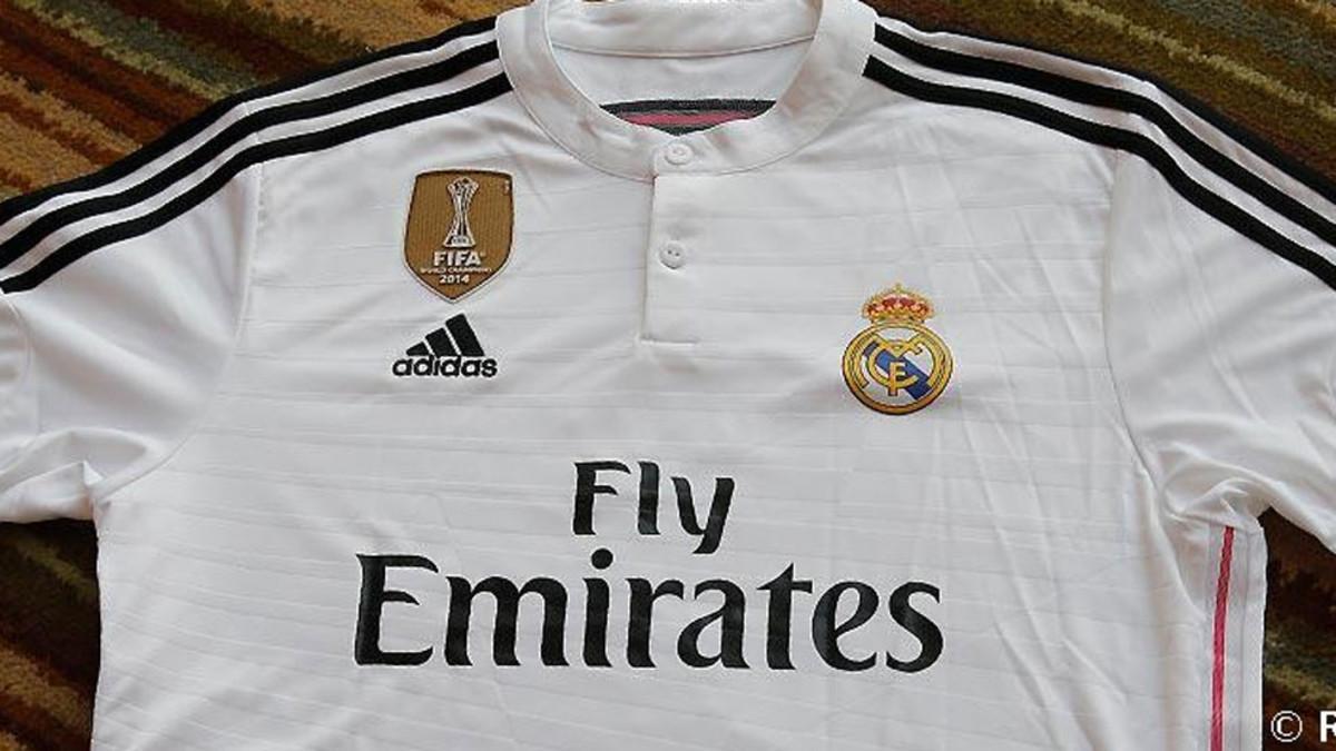 terrorista Húmedo Tener un picnic La nueva camiseta del Real Madrid de un extraño color azul