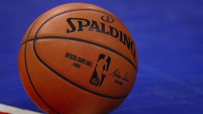 El coronavirus podría costarle 1.000 millones de dólares a la NBA. El coronavirus podría costarle 1.000 millones de dólares a la NBA.