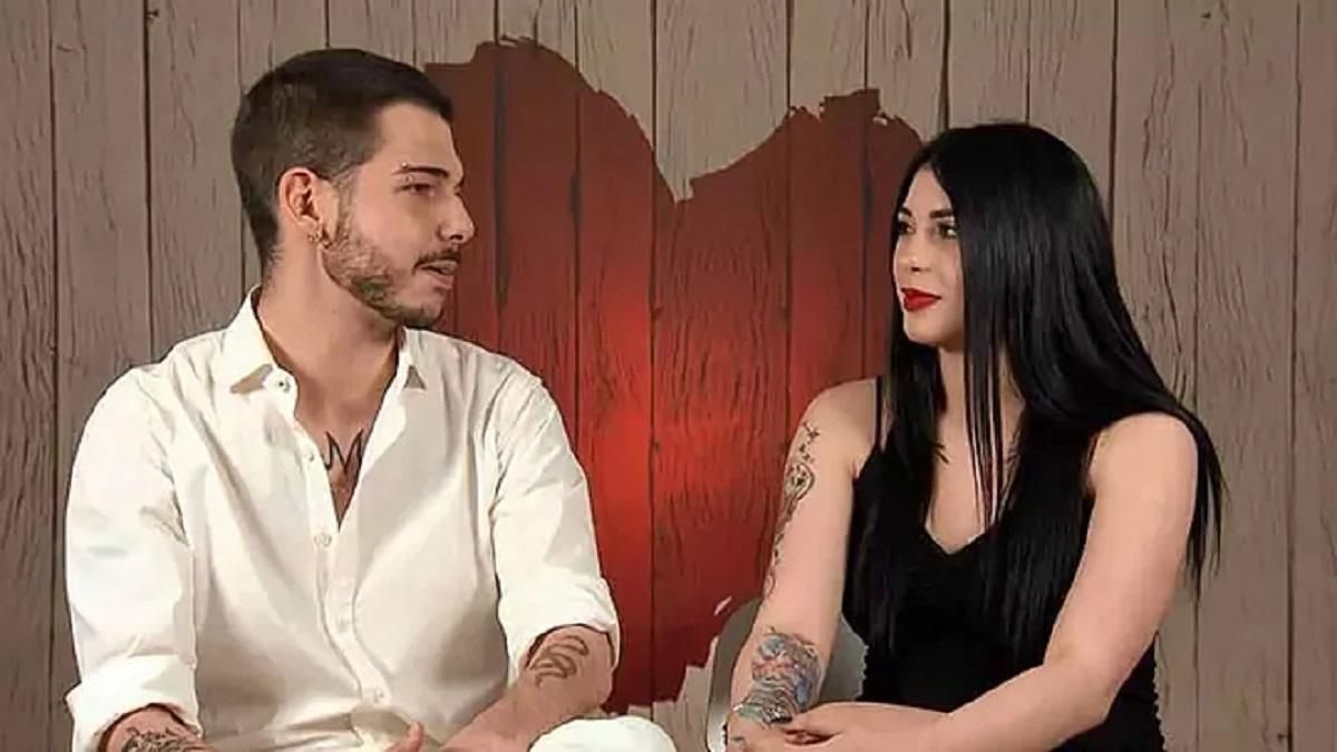 Se sorprende porque a su cita de First Dates le hayan puesto los cuernos Se sorprende porque a su cita de First Dates le hayan puesto los cuernos