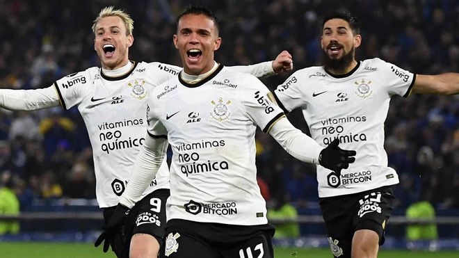 El Corinthians se carga al Boca Juniors en La Bombonera