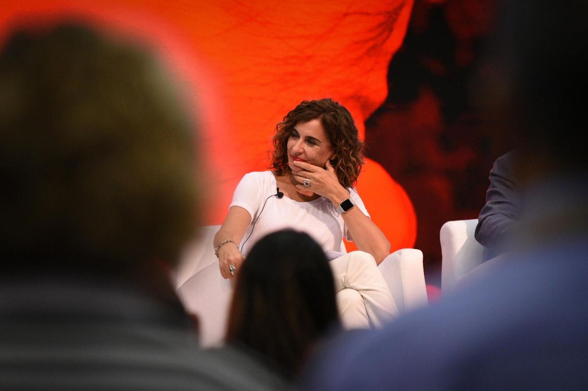 La ministra de Hacienda, Maria Jesús Montero, La ministra de Hacienda, Maria Jesús Montero,