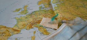 Un estudio pide en The Lancet medidas inmediatas y europeas para frenar las nuevas cepas Un estudio pide en The Lancet medidas inmediatas y europeas para frenar las nuevas cepas