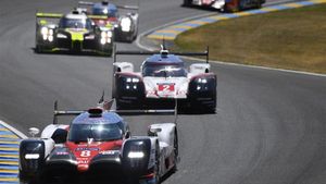 Buemi manda con el Toyota nº8 Buemi manda con el Toyota nº8