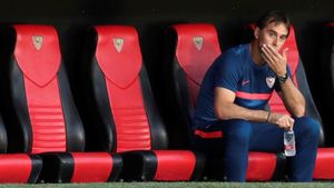 Julen Lopetegui no podrá sentarse el domingo en el banquillo del Camp Nou Julen Lopetegui no podrá sentarse el domingo en el banquillo del Camp Nou