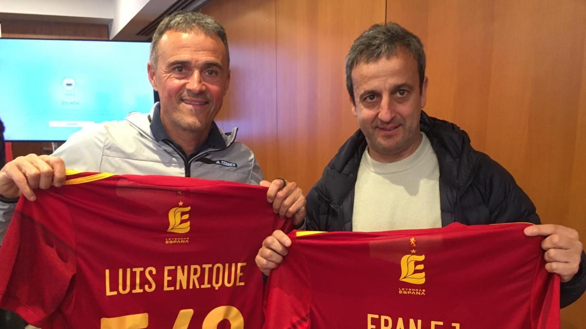 Fran, junto a Luis Enrique en La Coruña Fran, junto a Luis Enrique en La Coruña