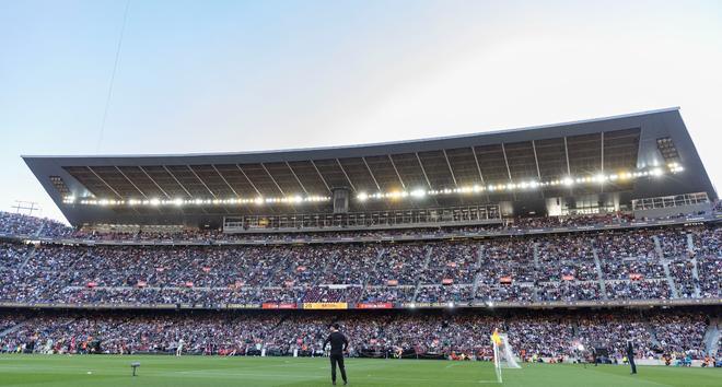 ¡La Kings League hace ‘sold out’ en el Camp Nou!