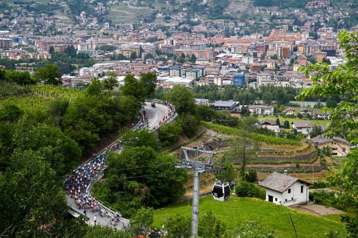 El Giro entra en su fase decisiva: Carapaz, Almeida y Landa, favoritos al triunfo