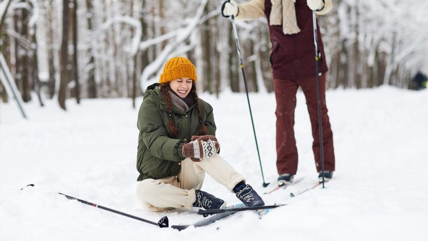 ¿Cómo evitar lesionarte en un día de esquí?