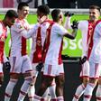 Los jugadores del Ajax celebrando un de los cinco goles contra el Cambuur