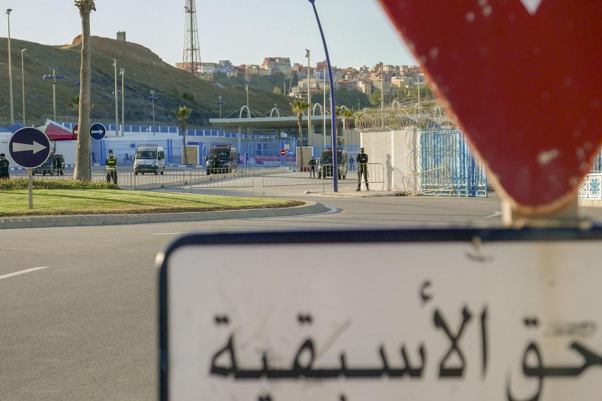 Un año de la peor crisis con Marruecos: 12.000 inmigrantes entran en Ceuta