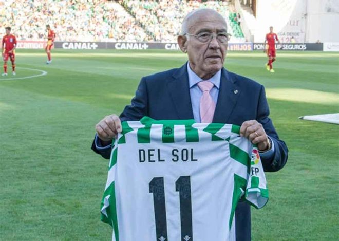 Luis del Sol es considerado el mejor futbolista salido de la cantera del Betis Luis del Sol es considerado el mejor futbolista salido de la cantera del Betis