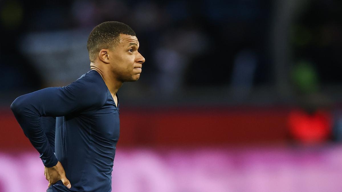 Facundo Medina se exoneró por las duras palabras a Mbappé