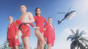 Los presentadores de Supervivientes 2021 en su primera promo Los presentadores de Supervivientes 2021 en su primera promo