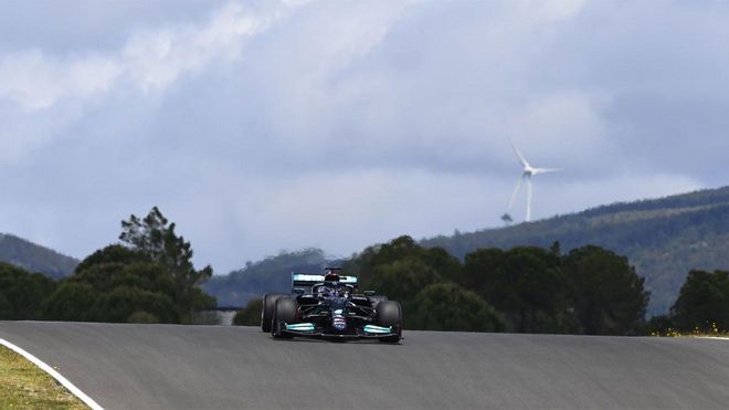 Lewis Hamilton, al volante en Portimao Lewis Hamilton, al volante en Portimao