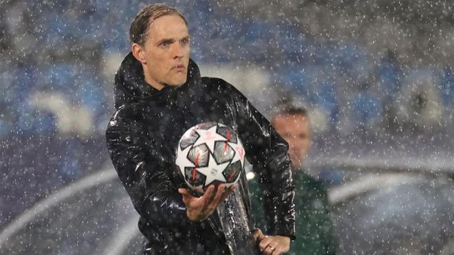 Thomas Tuchel, durante el partido de ida de la eliminatoria entre Real Madrid y Chelsea. Thomas Tuchel, durante el partido de ida de la eliminatoria entre Real Madrid y Chelsea.