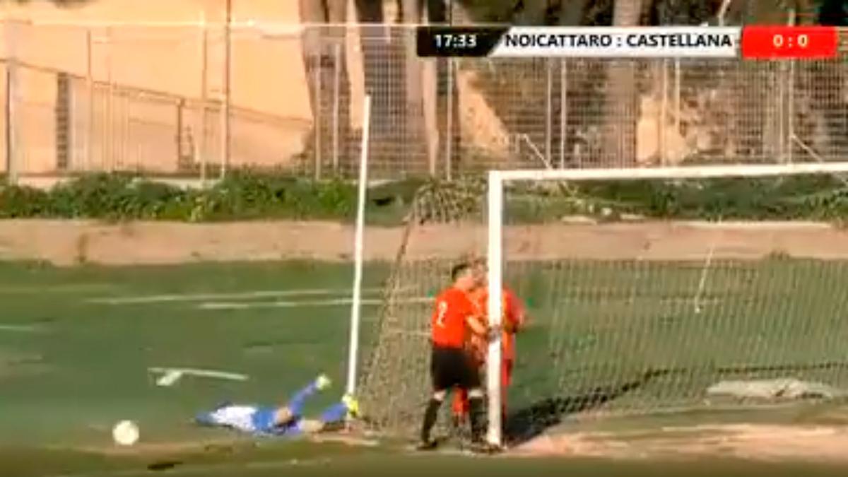 Surrealista “gol fantasma” en un campeonato regional de Italia