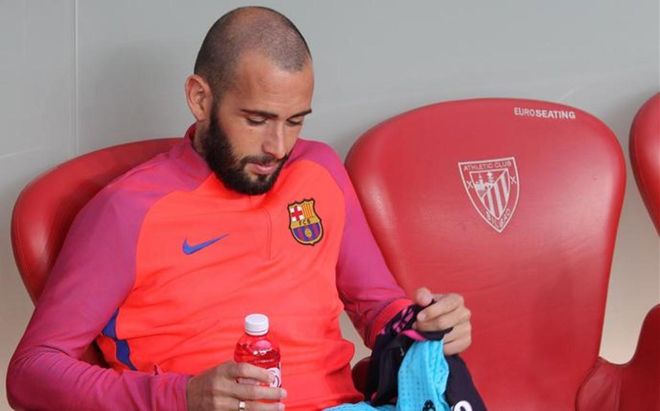 Aleix Vidal, descartado por sexta vez consecutiva Aleix Vidal, descartado por sexta vez consecutiva