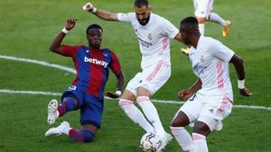 Benzema y Vinicius no afinan la puntería Benzema y Vinicius no afinan la puntería