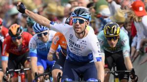 El neozelandés Patrick Bevin se impuso en la tercera etapa del Tour de Romandía