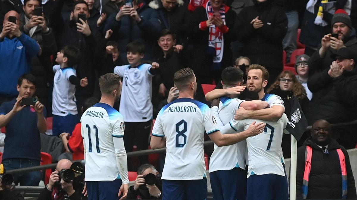 Resumen y goles del Inglaterra-Ucrania (2-0), perdido en la jornada 2 de la fase clasificatoria de la Eurocopa 2022/2023