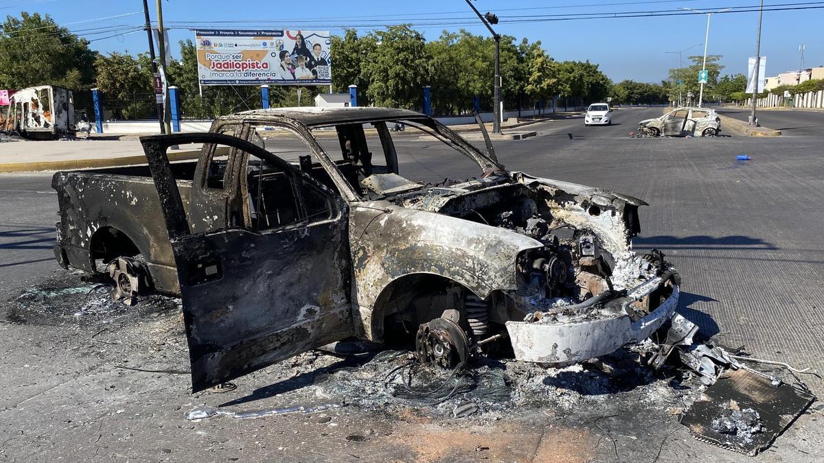 A menos 29 muertos en Mexico en los disturbios por el arresto del hijo del ‘Chapo’ Guzmán A menos 29 muertos en Mexico en los disturbios por el arresto del hijo del ‘Chapo’ Guzmán