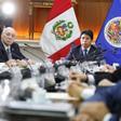 El presidente de Perú, Pedro Castillo, reunido con la misión de Alto Nivel de la OEA