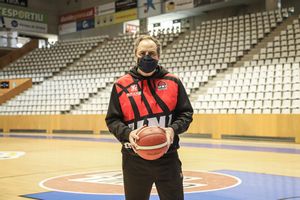 Alfred Julbe ha llevado al Spar Girona a los cuartos de final de la Euroliga Alfred Julbe ha llevado al Spar Girona a los cuartos de final de la Euroliga