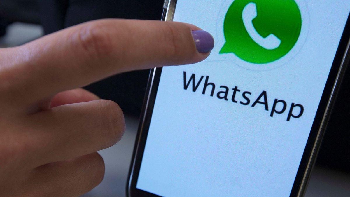 Multa de 4.000 euros por incluir a una persona en un grupo de Whatsapp Multa de 4.000 euros por incluir a una persona en un grupo de Whatsapp
