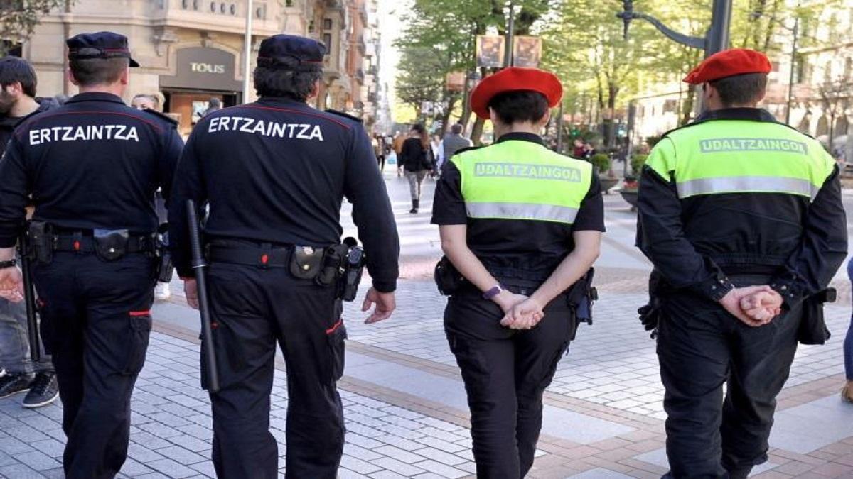 Miedo en Bilbao después de que la Ertzaintza afirme que ocho personas han sido asesinadas
