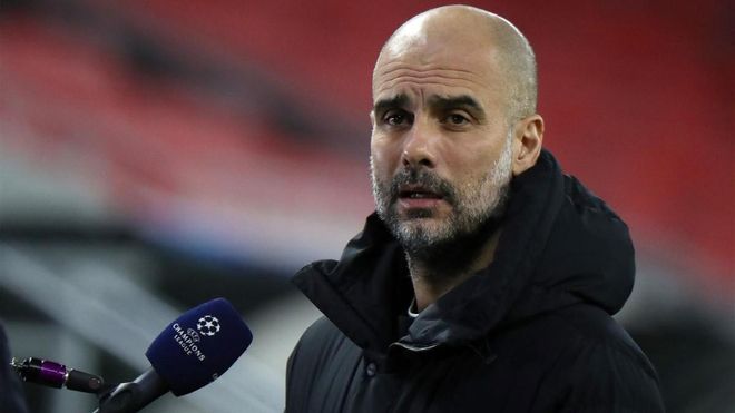 Guardiola, tras el partido de su Manchester Cit ante el Borussia Borussia Monchengladbach Guardiola, tras el partido de su Manchester Cit ante el Borussia Borussia Monchengladbach