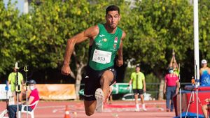 Torrijos, en una de las pruebas de salto Torrijos, en una de las pruebas de salto