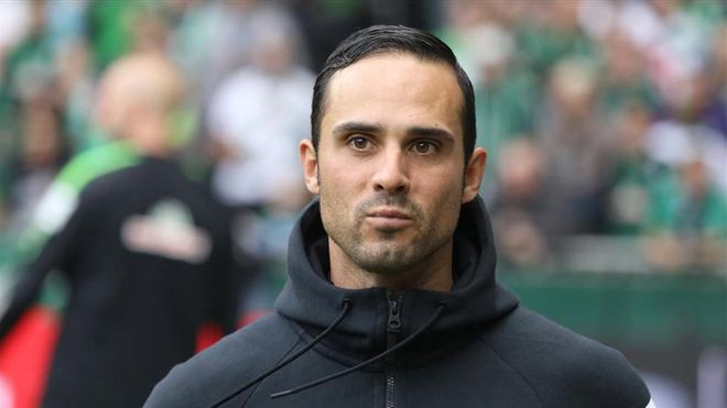 Alexander Nouri deja de ser entrenador del Bremen Alexander Nouri deja de ser entrenador del Bremen