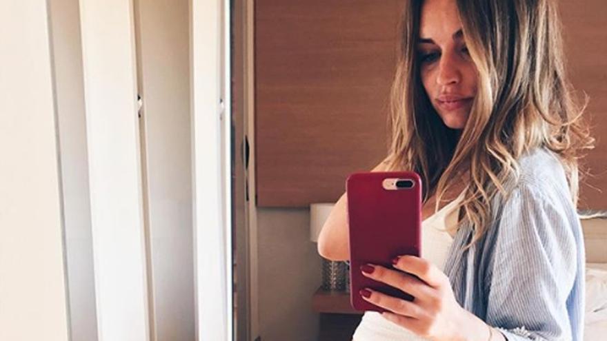 Romarey Ventura presume de barriguita en su tercer trimestre