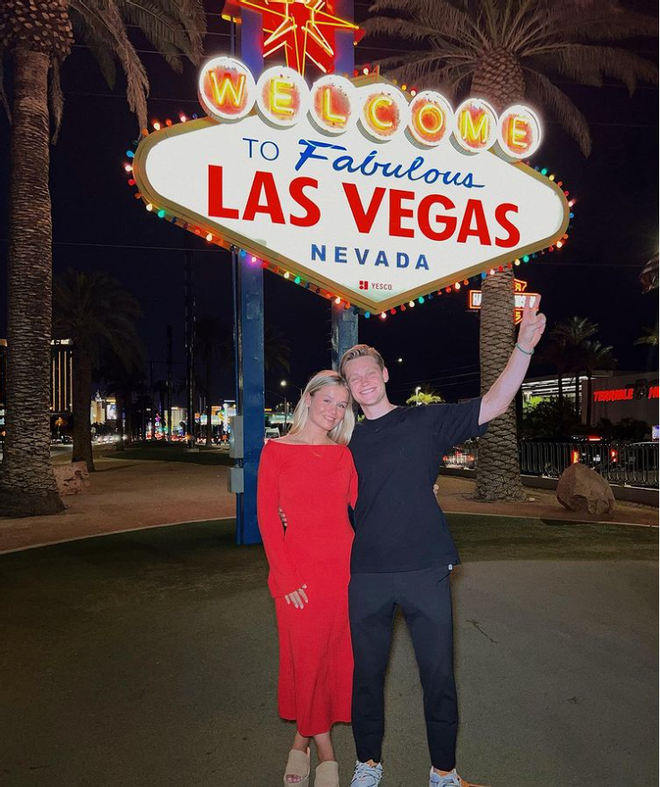 Frenkie de Jong se evade de los rumores en Las Vegas, junto a su novia