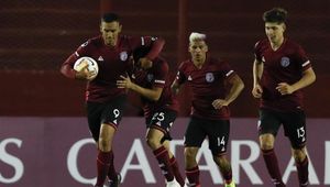 Lanús, guíados por Pepe Sand, derrotan a Sao Paulo en Argentina Lanús, guíados por Pepe Sand, derrotan a Sao Paulo en Argentina