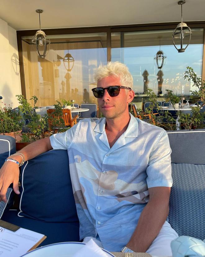 El look más atrevido de Sergi Roberto durante su vacaciones en Grecia