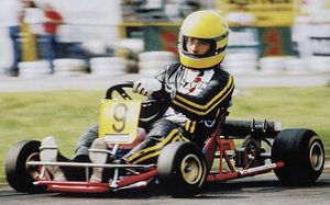 Senna, con el kart número 9 en 1981 Senna, con el kart número 9 en 1981